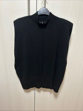 Banana Republic Cashmere Top